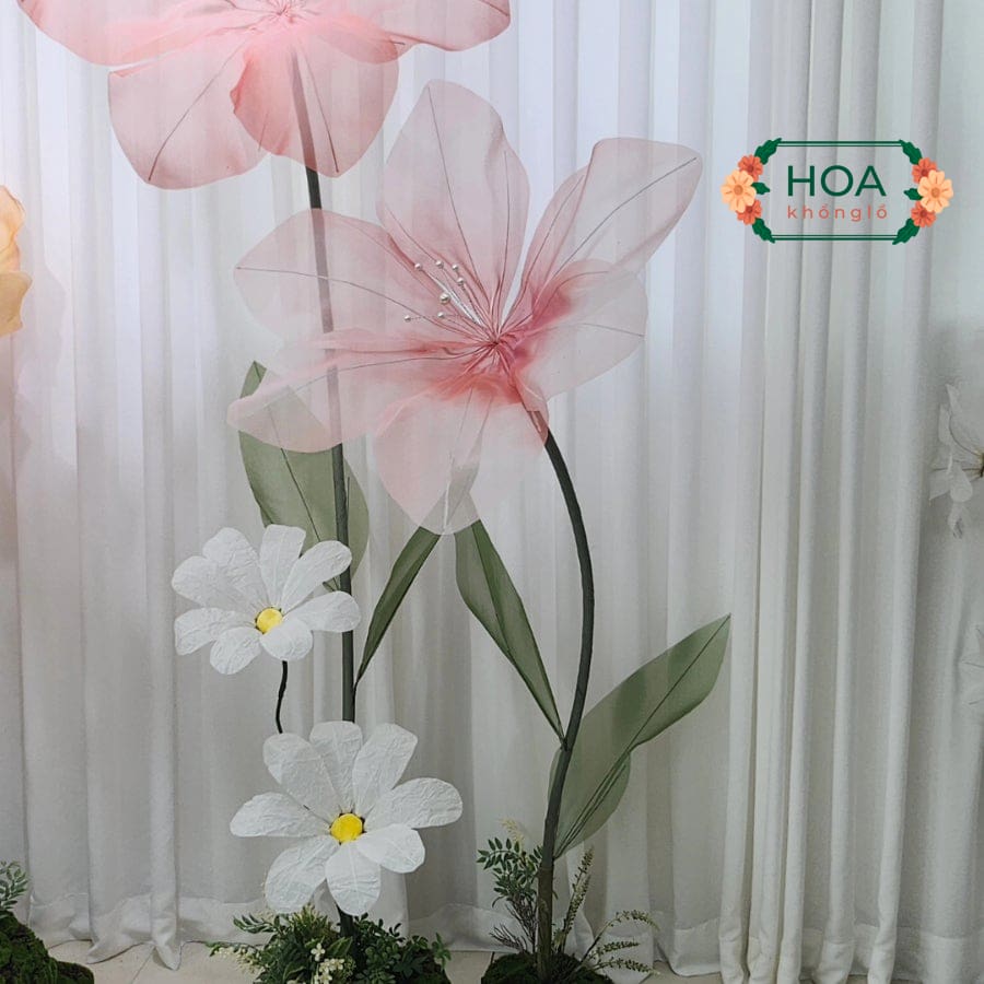 Set 6 cây hoa vải XH025 9 Set 6 cây hoa vải xh025 mang đến một không gian checkin vô cùng sang trọng
