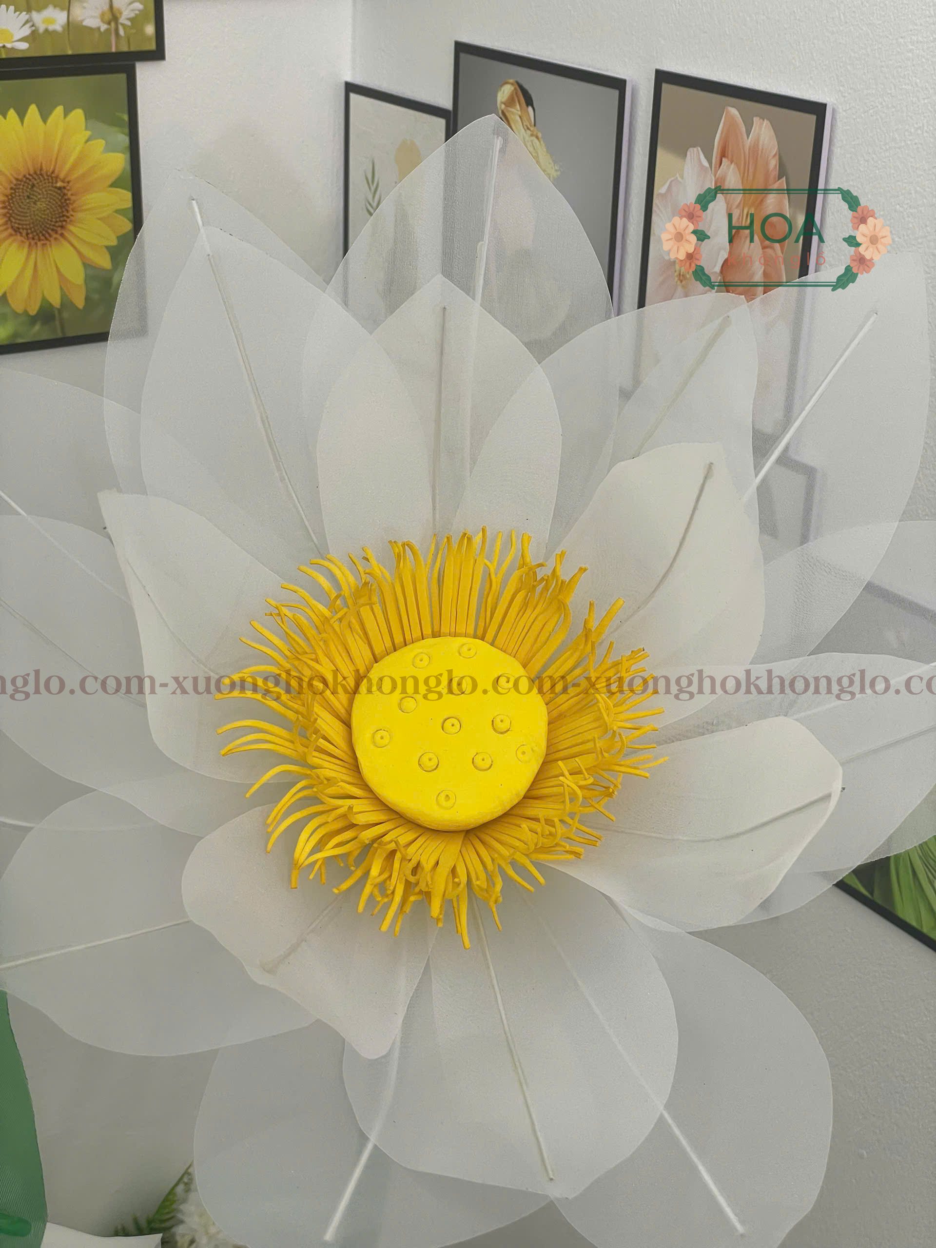 Hoa sen trắng khổng lồ bằng vải Voan HC109 19 hoasenvaivoantrang1 | Xưởng hoa khổng lồ Handmade giá rẻ | Hoa thủ công khổng lồ
